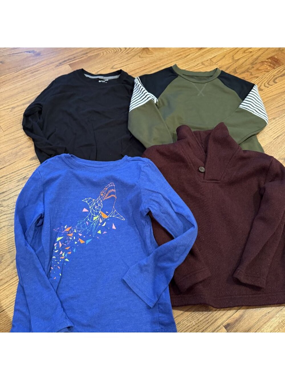 Lot Of 4 Boys Shirts Size Small 6/7